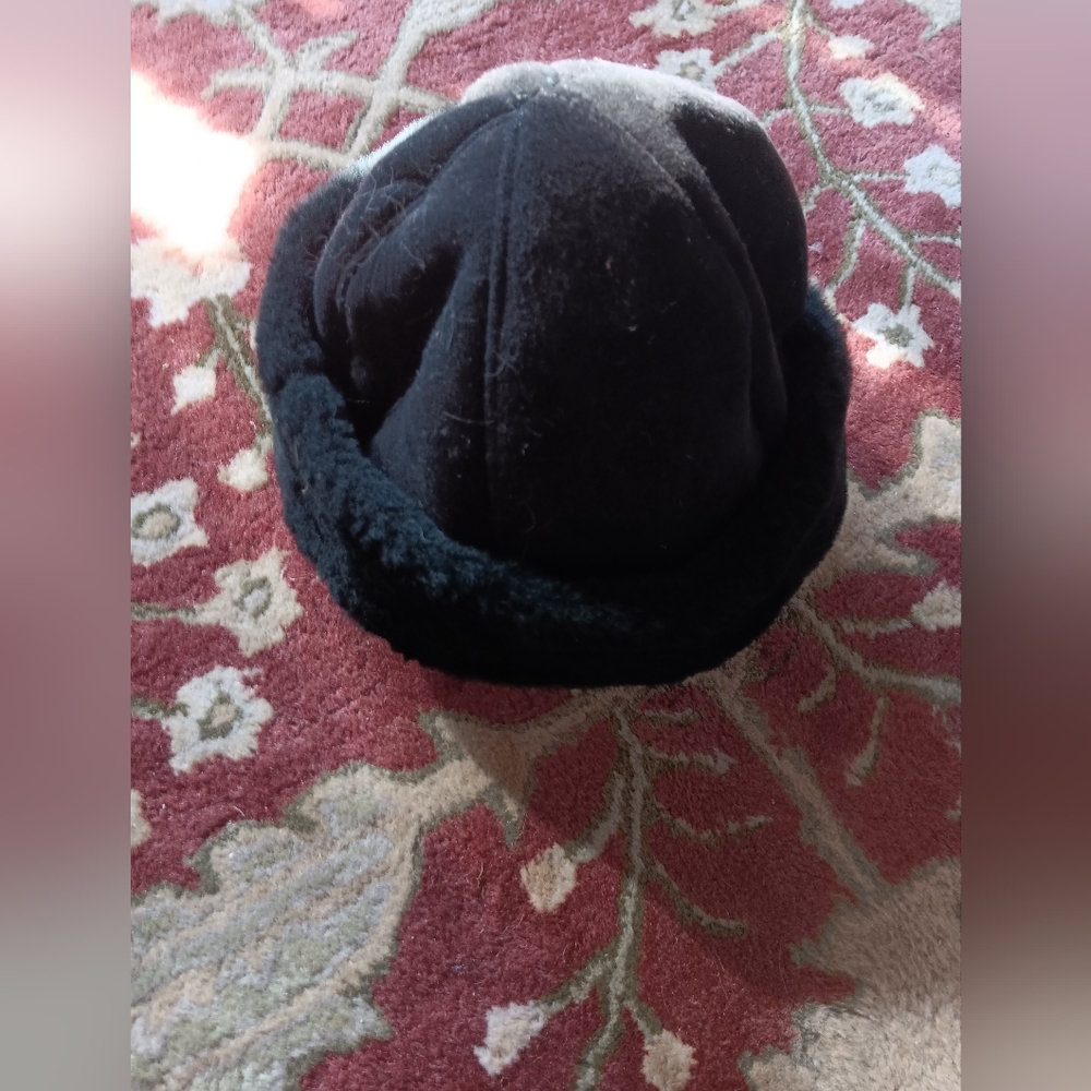 Genuine Shearling Sheepskin Black Hat One Size